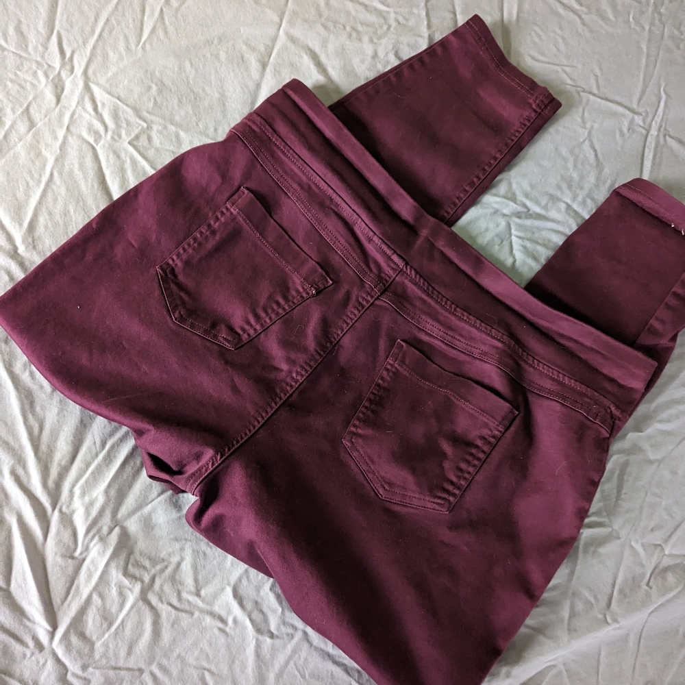 Terra and Sky Deep Fushia Jeggings - Picture 4 of 4